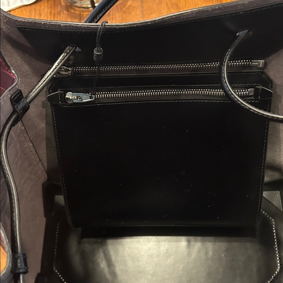 Alexander Wang - Black and Plum Leather Tote with Removable Clutch. - Picture 8 of 13